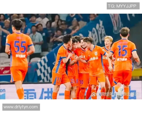 中超直播:聚焦赛场激烈对决,深入分析球队战术与球员表现 中超直播:聚焦赛场激烈对决,深入分析球队战术与球员表现