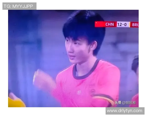 中国球迷心目中的足球明星是谁他为何能赢得如此多的喜爱